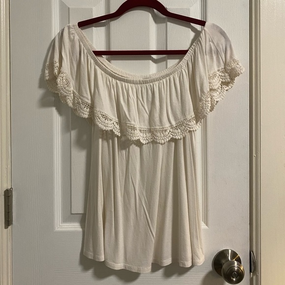 🖤3/$30 Rue21 Bohemian off the shoulder top - Picture 1 of 3